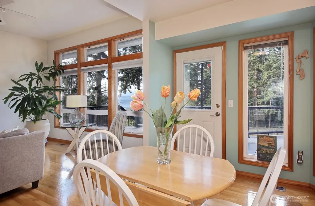 5938 Sundown Lane Freeland WA 98249