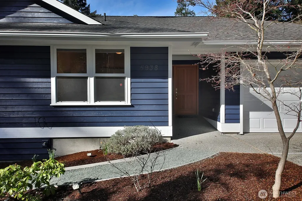 5938 Sundown Lane Freeland WA 98249