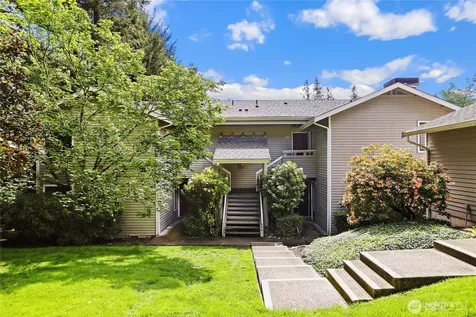 9009 Avondale Road NE Redmond WA 98052