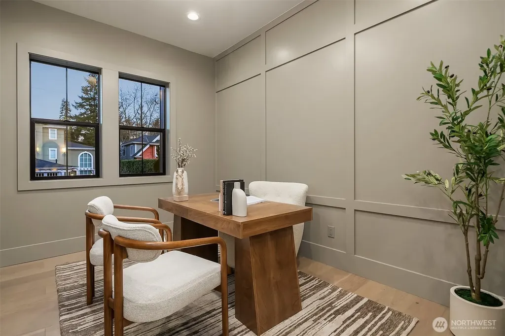 2309 103rd Avenue NE Bellevue WA 98004