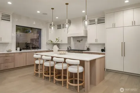 2309 103rd Avenue NE Bellevue WA 98004