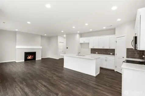 27106 30th Place S Kent WA 98032