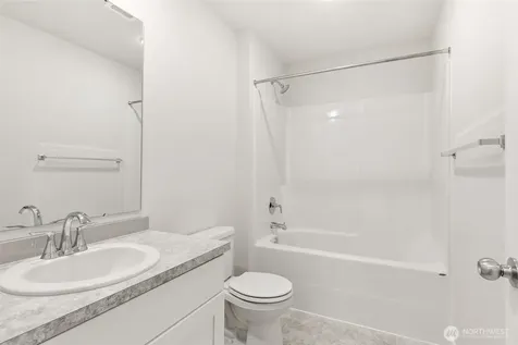 27106 30th Place S Kent WA 98032
