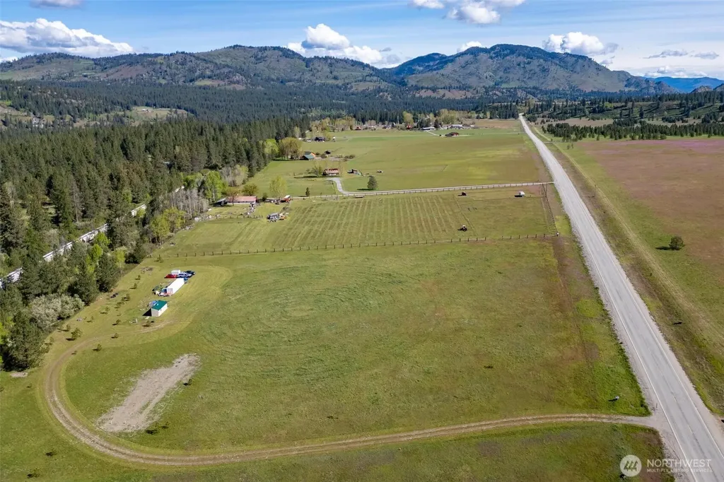 3321 Hwy 25 N Northport WA 99157