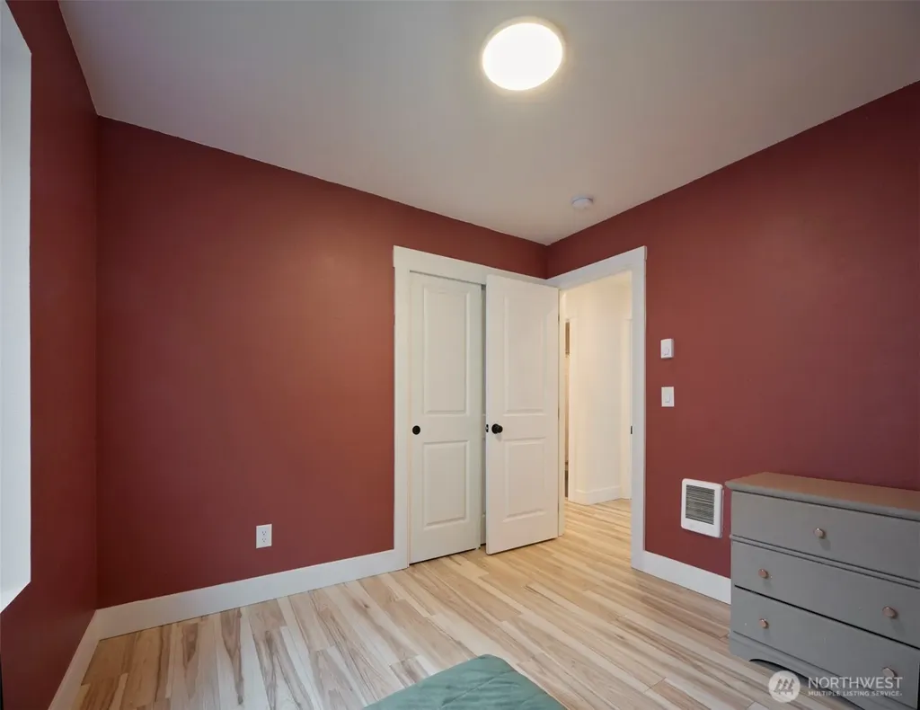 1015 Peach Road Winlock WA 98596
