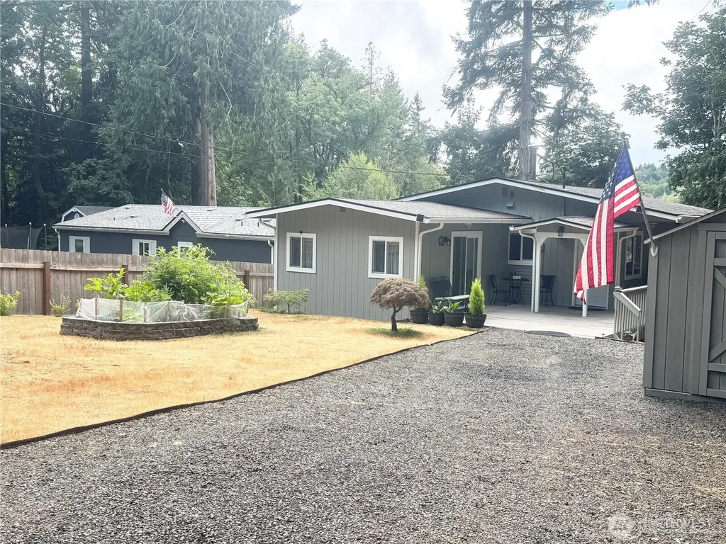 450 E Parkway Boulevard Shelton WA 98584
