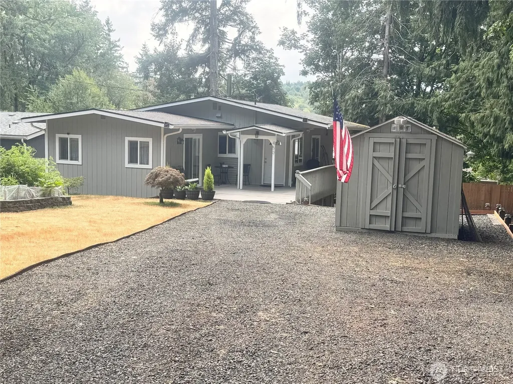 450 E Parkway Boulevard Shelton WA 98584