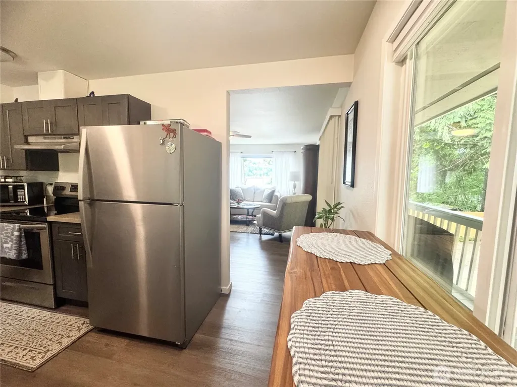 450 E Parkway Boulevard Shelton WA 98584