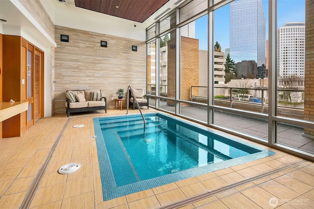 10650 NE 9th Place Bellevue WA 98004