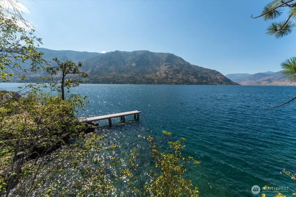 2570 Emerson Acres Road Manson WA 98831