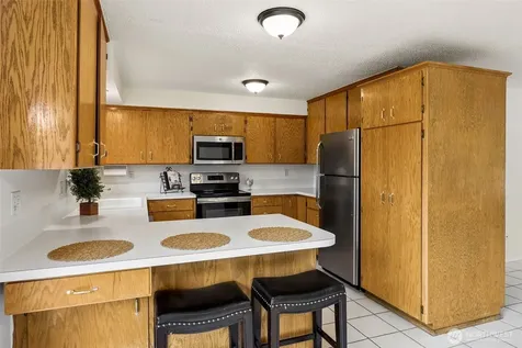 8520 Woodland Avenue E Puyallup WA 98371