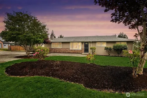8520 Woodland Avenue E Puyallup WA 98371