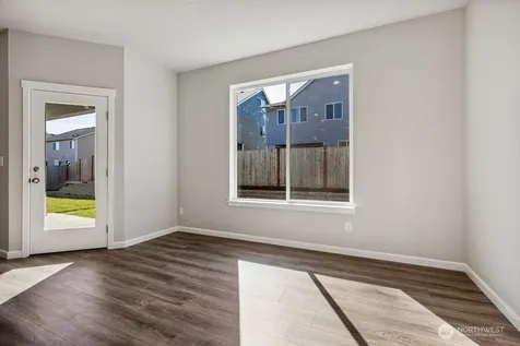 27118 30th Place S Kent WA 98032