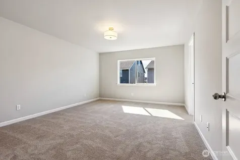 27118 30th Place S Kent WA 98032