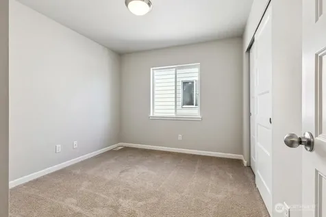 27118 30th Place S Kent WA 98032