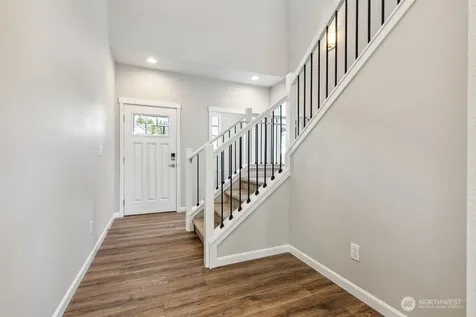 27118 30th Place S Kent WA 98032