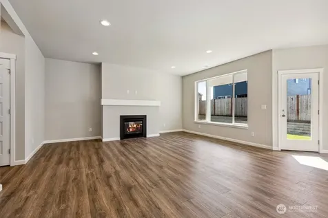 27118 30th Place S Kent WA 98032