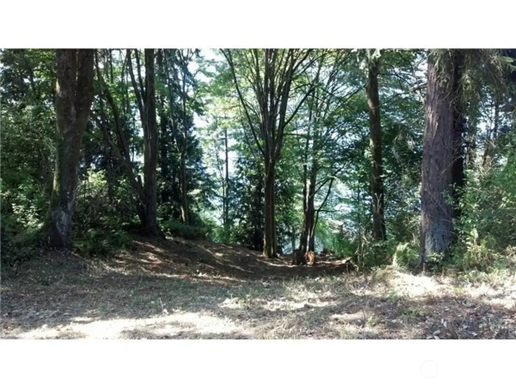 163 Inglewood Road NE Kenmore WA 98028