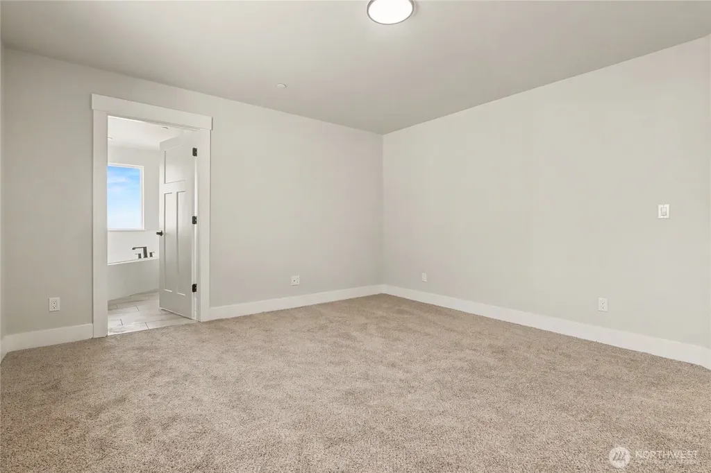 7648 Deschutes Heights Court SE Tumwater WA 98501
