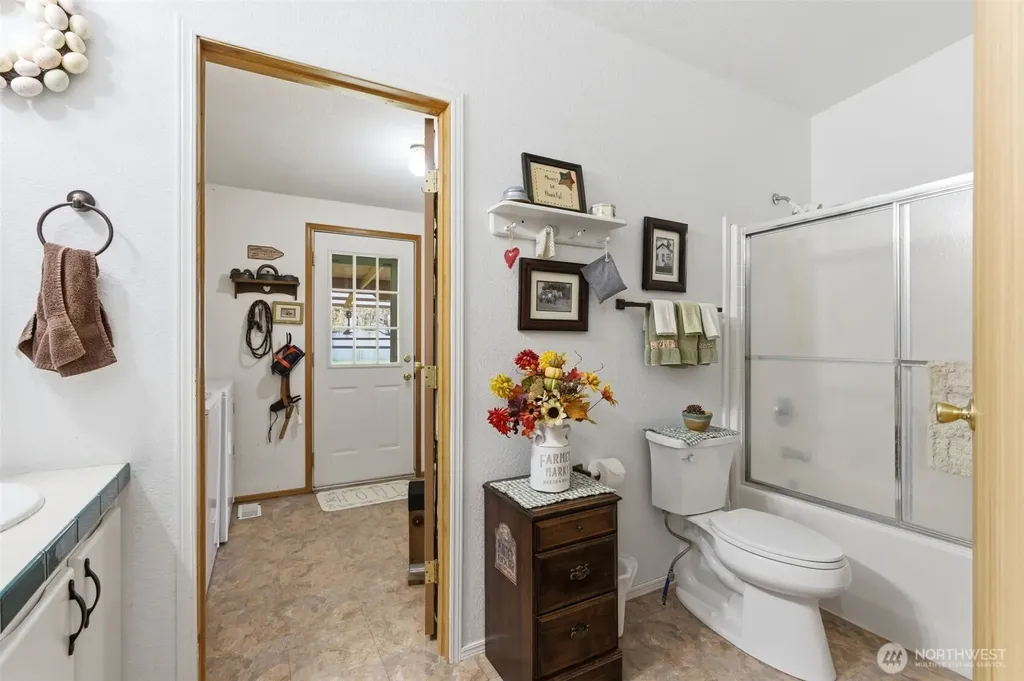 271 Cowlitz Ridge Road Toledo WA 98591
