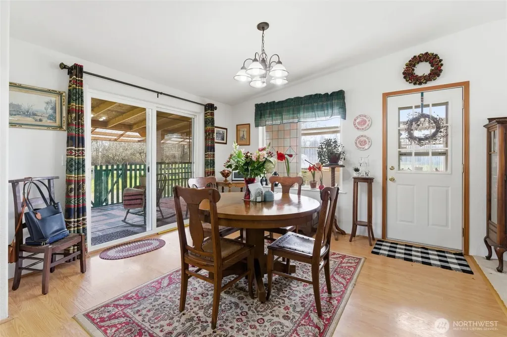271 Cowlitz Ridge Road Toledo WA 98591