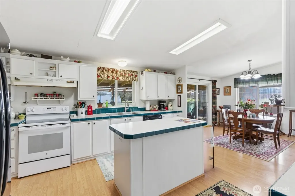 271 Cowlitz Ridge Road Toledo WA 98591