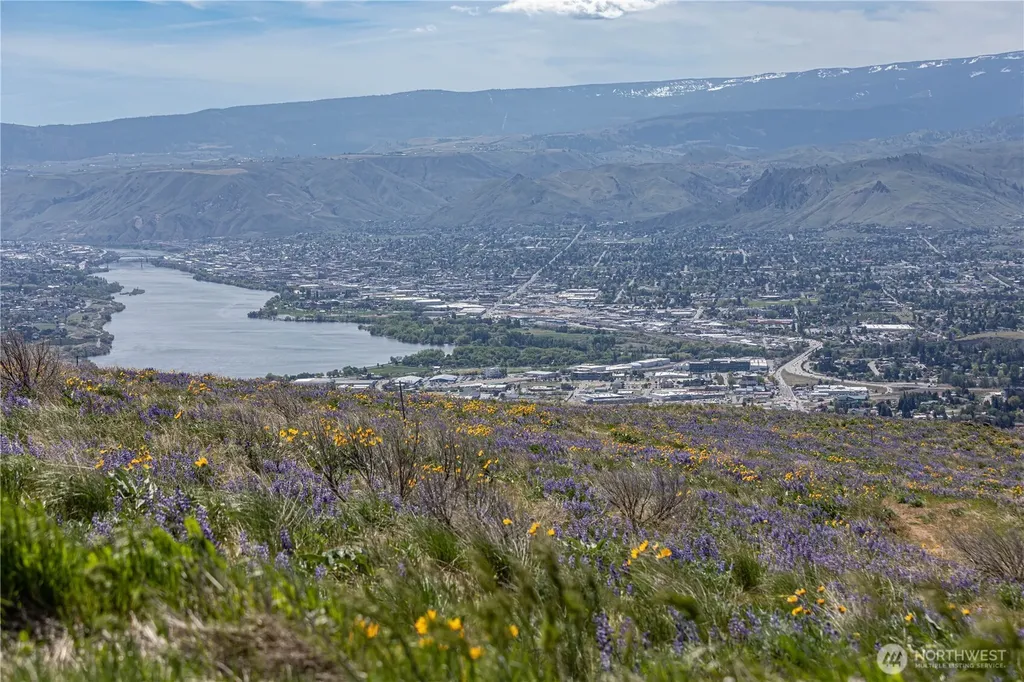 0 Burch Mountain Road Wenatchee WA 98801