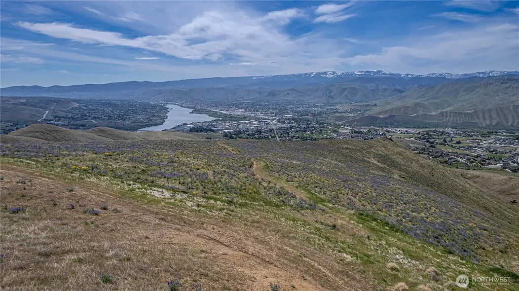 0 Burch Mountain Road Wenatchee WA 98801