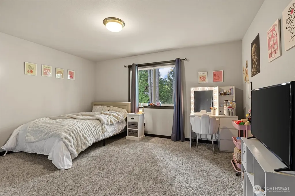 1205 N 16th Street Mount Vernon WA 98273