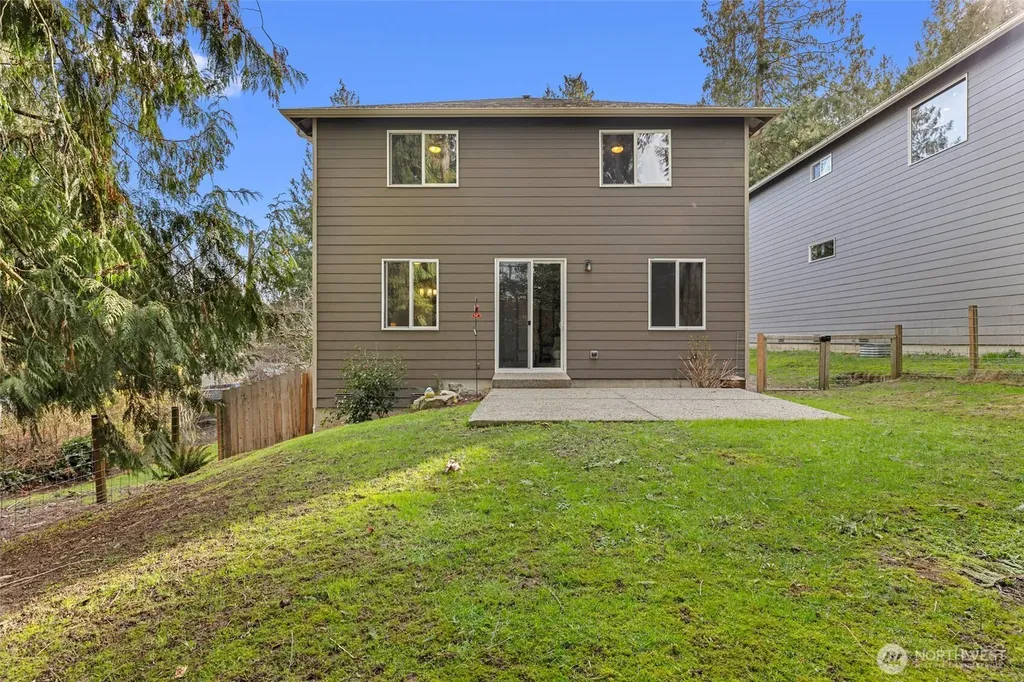 1205 N 16th Street Mount Vernon WA 98273