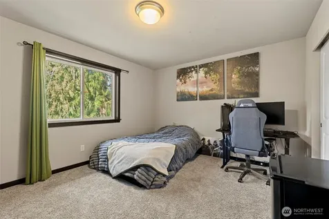 1205 N 16th Street Mount Vernon WA 98273