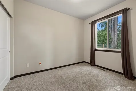 1205 N 16th Street Mount Vernon WA 98273
