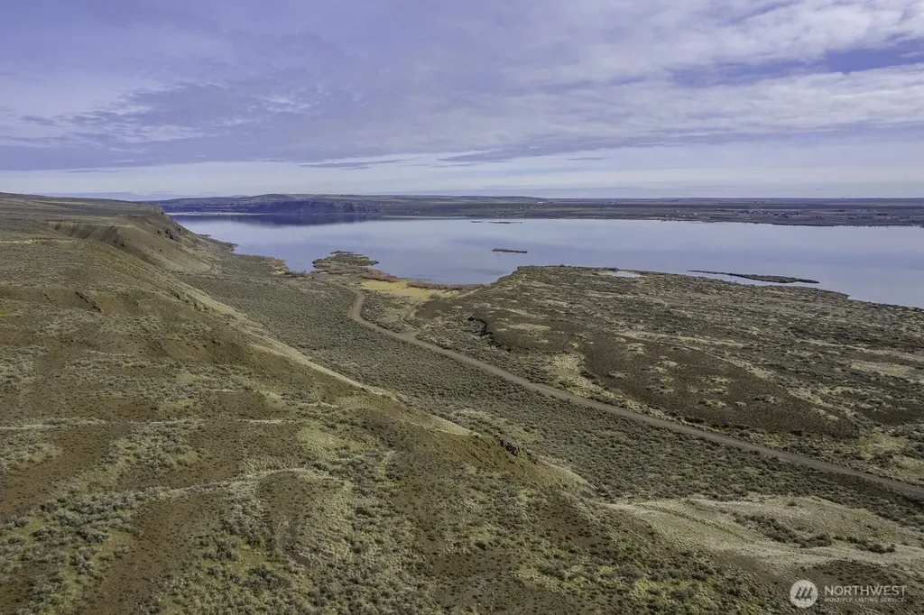 59 Pilot Rock Road Coulee City WA 99115