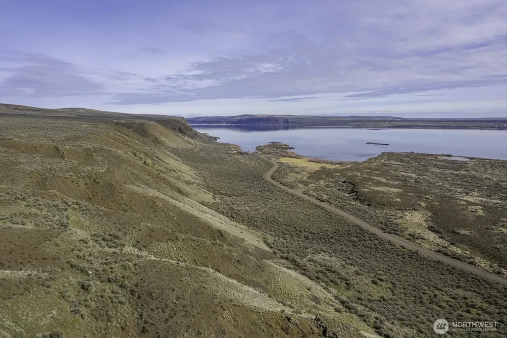 59 Pilot Rock Road Coulee City WA 99115