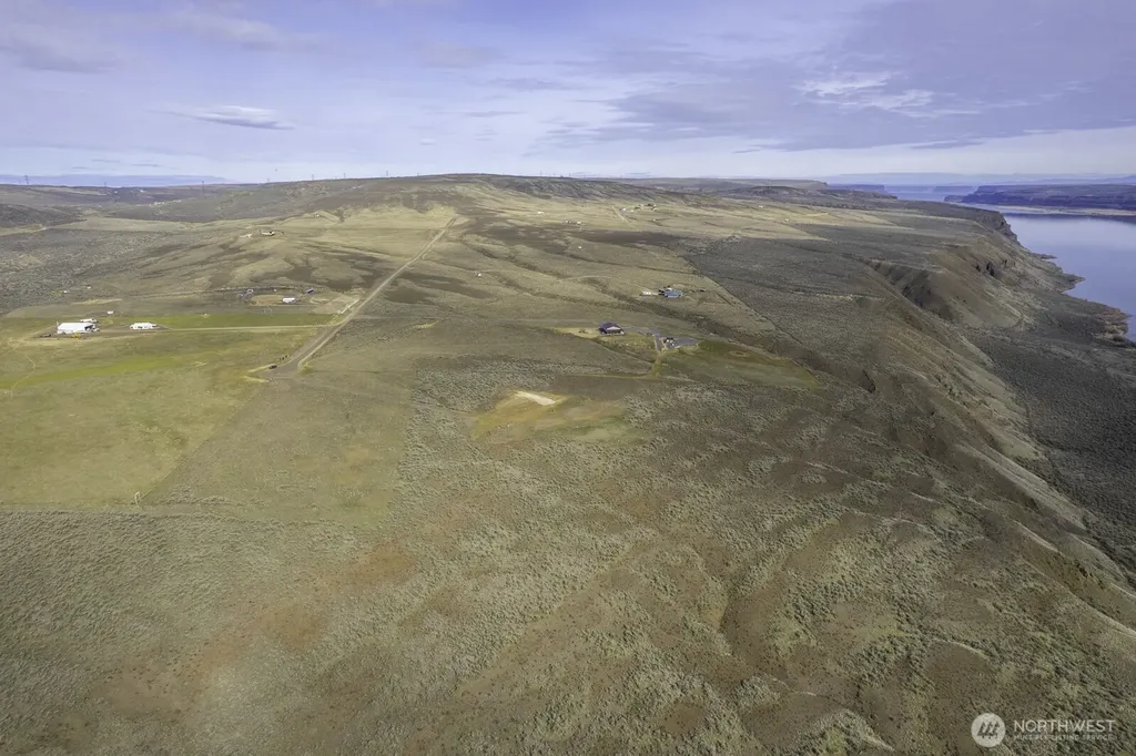 59 Pilot Rock Road Coulee City WA 99115