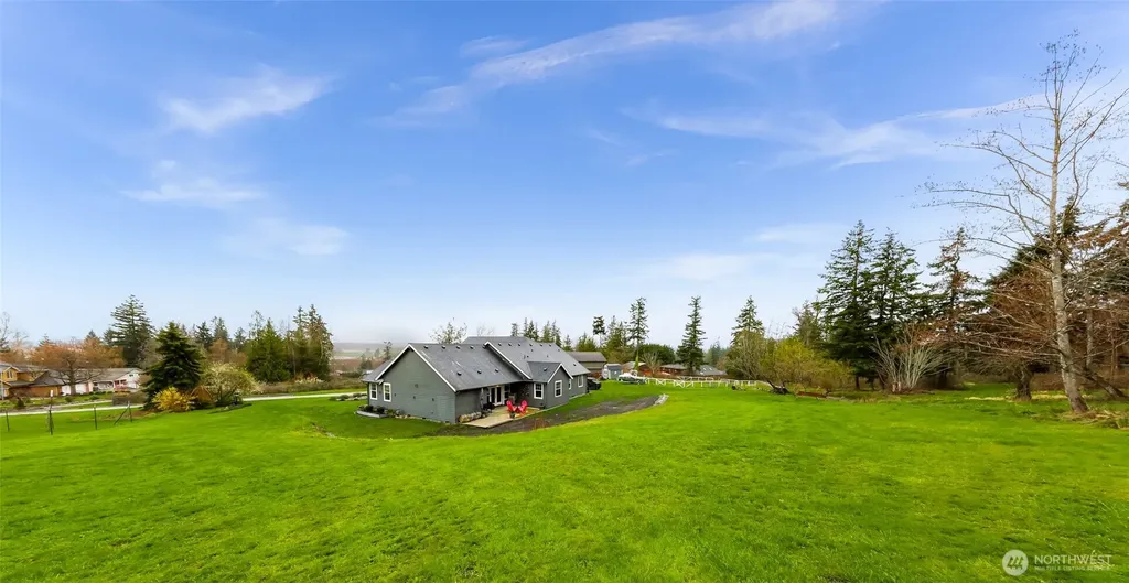 19727 Sky Ridge Road Mount Vernon WA 98274
