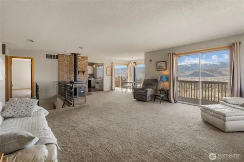 624 Daniels Drive NE East Wenatchee WA 98802