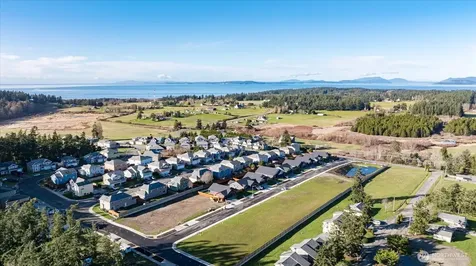 900 NW Shire Street Oak Harbor WA 98277