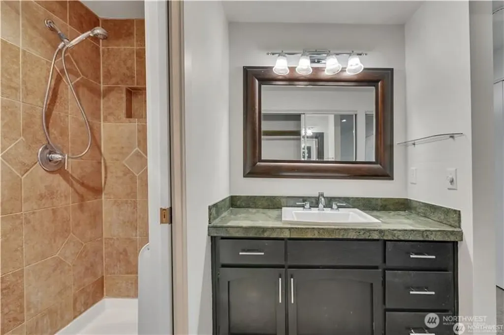 2253 Gilman Drive W Seattle WA 98119