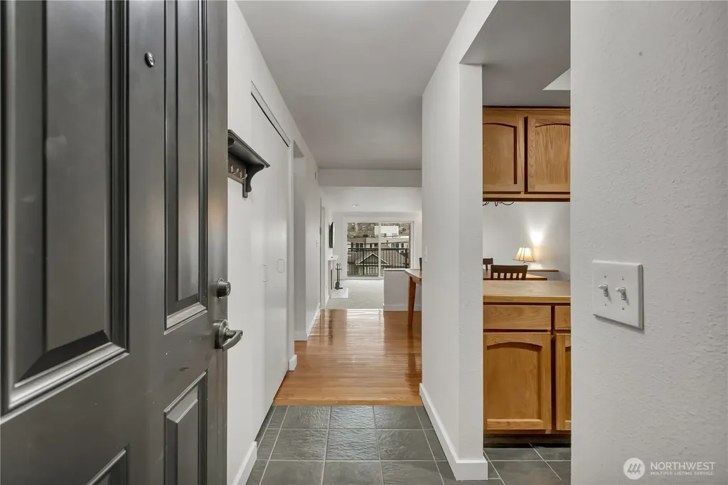 2253 Gilman Drive W Seattle WA 98119