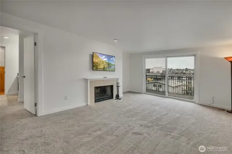 2253 Gilman Drive W Seattle WA 98119