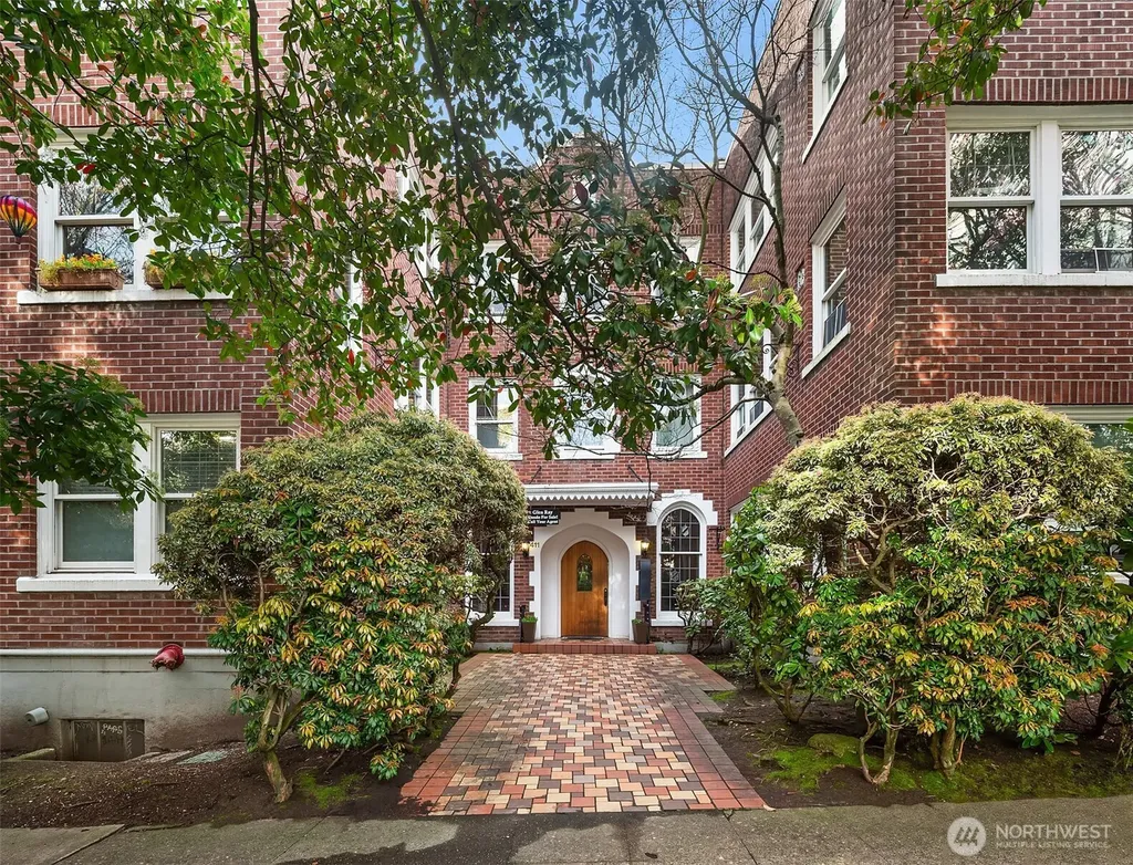 411 Boylston Avenue E Seattle WA 98102