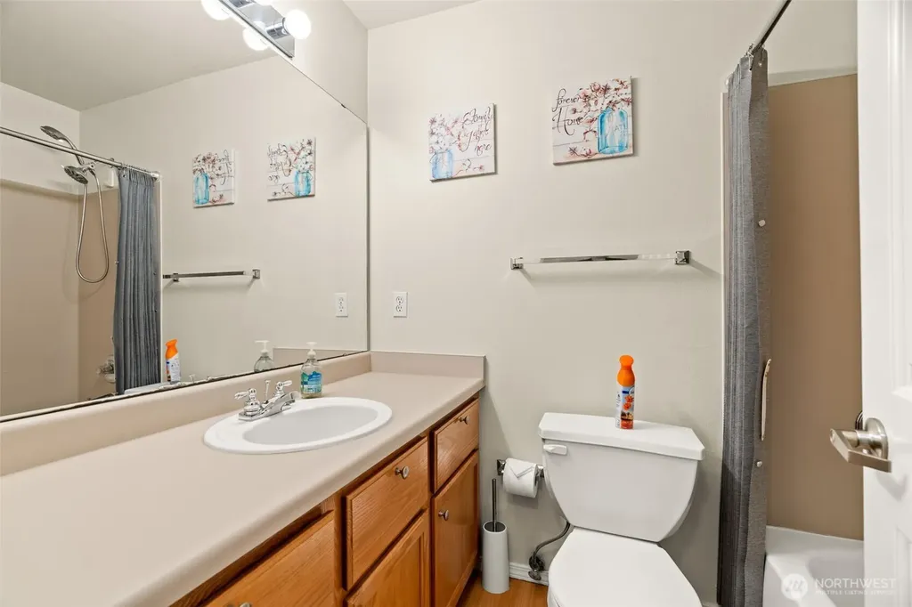 7912 170th Avenue NE Redmond WA 98052