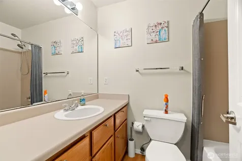 7912 170th Avenue NE Redmond WA 98052