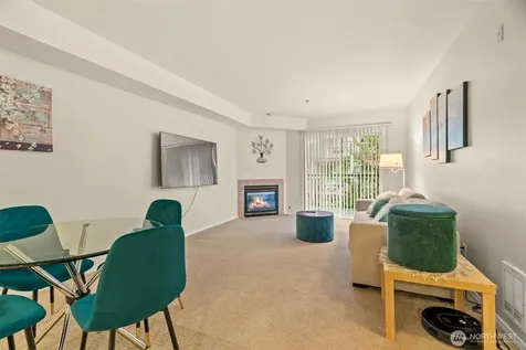 7912 170th Avenue NE Redmond WA 98052