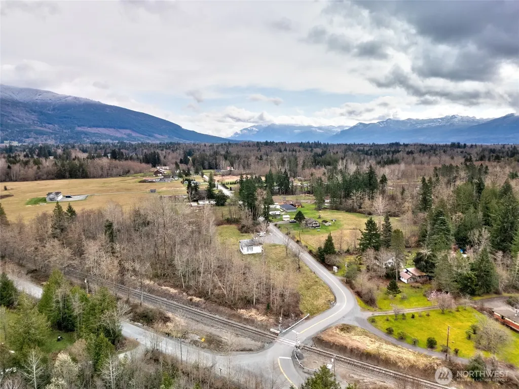22159 Grip Road Sedro Woolley WA 98284