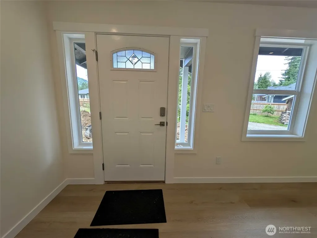 8672 Bell Court Maple Falls WA 98266