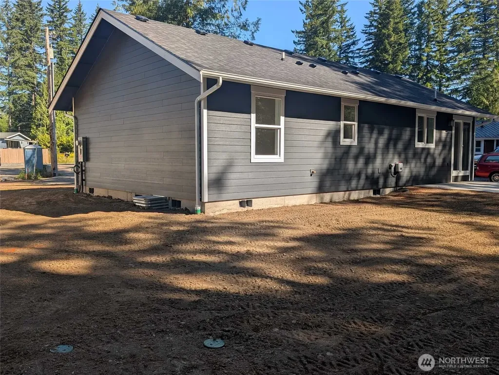 8672 Bell Court Maple Falls WA 98266
