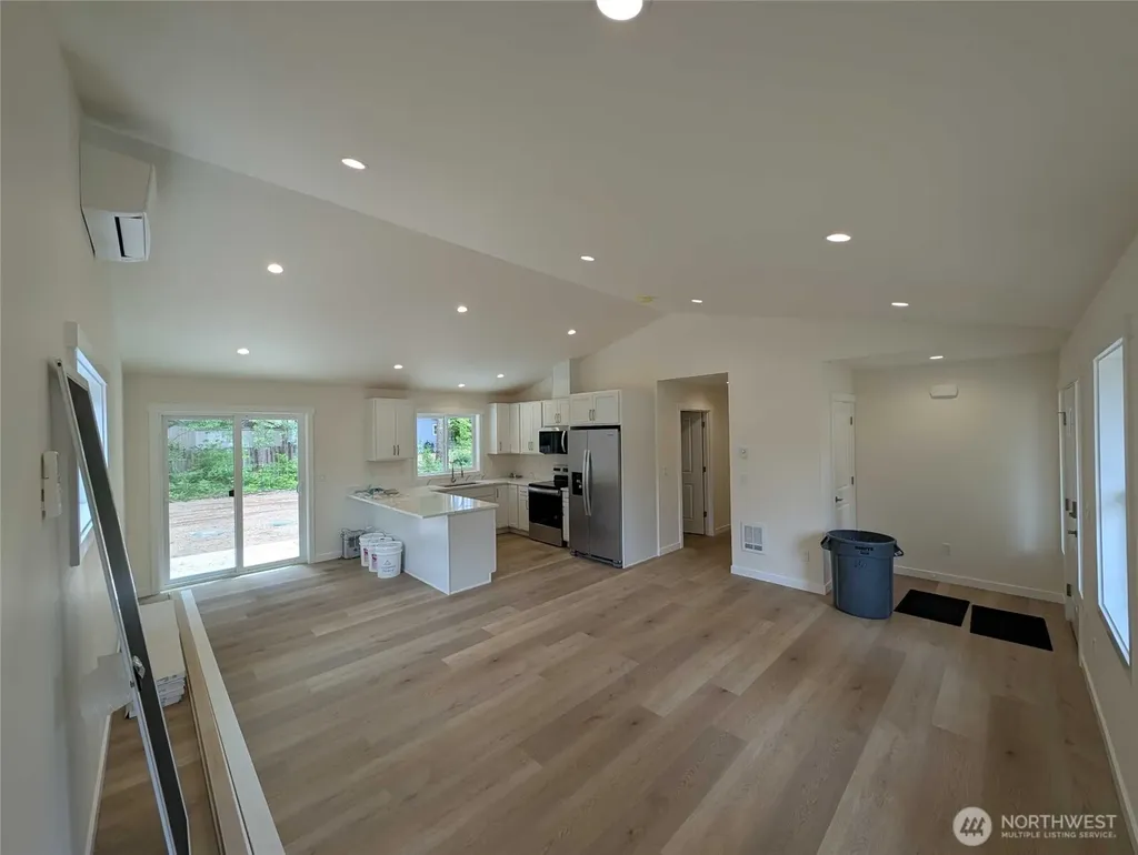8672 Bell Court Maple Falls WA 98266