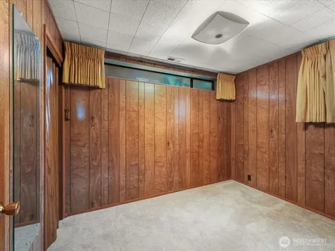 23850 43rd Avenue S Kent WA 98032